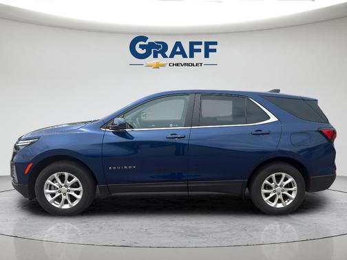 Blue Glow Metallic 2022 Chevrolet Equinox 1LT