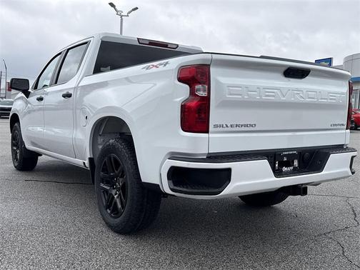 2026 Chevrolet Silverado 1500 Custom