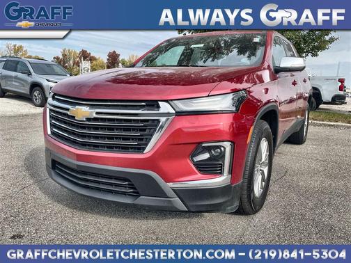 2022 Chevrolet Traverse LT Cloth