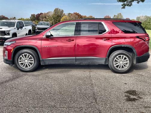 2022 Chevrolet Traverse LT Cloth