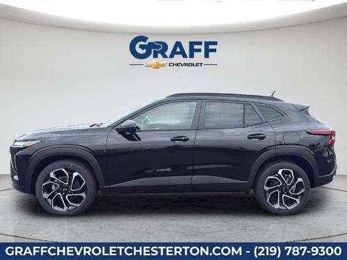 Mosaic Black Metallic 2026 Chevrolet Trax FWD 2RS