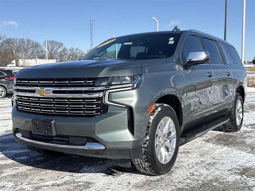 2023 Chevrolet Suburban Premier