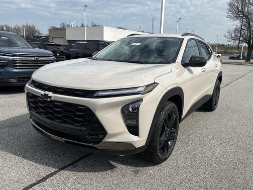 White Sands 2026 Chevrolet Trax FWD ACTIV