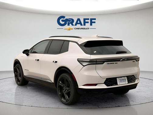 Iridescent Pearl Tricoat 2025 Chevrolet Equinox EV RS