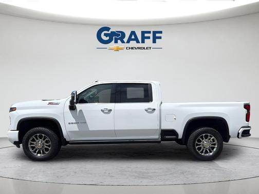 Summit White 2026 Chevrolet Silverado 2500 LTZ