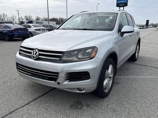 2012 Volkswagen Touareg VR6 Lux