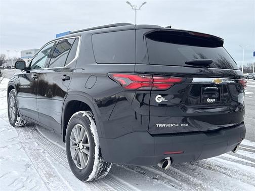 2023 Chevrolet Traverse LT Cloth