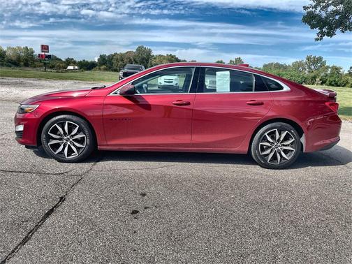 2022 Chevrolet Malibu FWD RS
