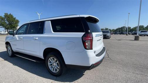 2023 Chevrolet Suburban LS