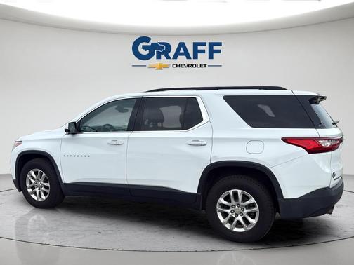 Summit White 2019 Chevrolet Traverse LT Cloth