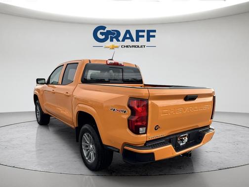 Sunrise Orange 2026 Chevrolet Colorado LT