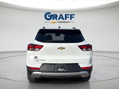 Summit White 2023 Chevrolet Trailblazer LT