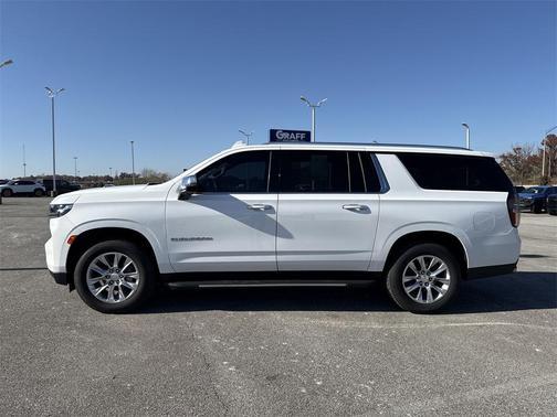 2023 Chevrolet Suburban Premier