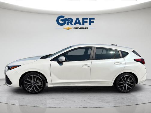 Crystal White Pearl 2025 Subaru Impreza Sport