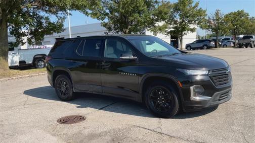 2023 Chevrolet Traverse LS