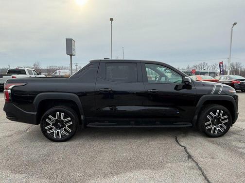 2026 Chevrolet Silverado EV LT