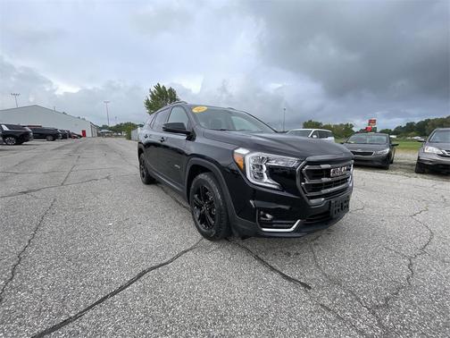2022 GMC Terrain AWD AT4