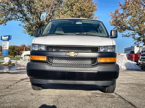 2025 Chevrolet Express 2500 RWD 2500 Regular Wheelbase WT