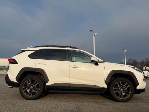 2024 Toyota RAV4 Adventure
