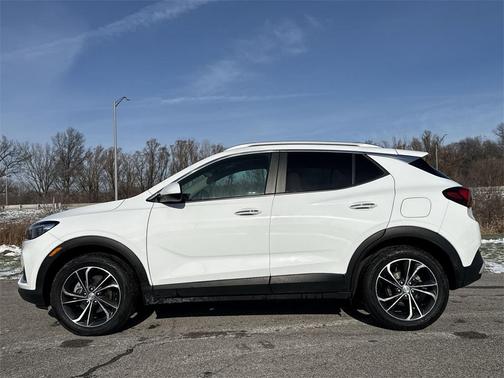 2022 Buick Encore GX Select