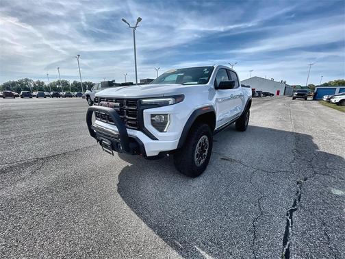 2023 GMC Canyon AT4X