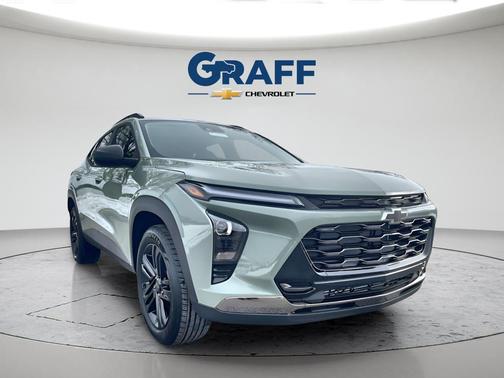 Cacti Green 2026 Chevrolet Trax FWD ACTIV