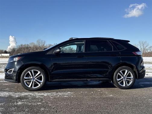 2018 Ford Edge Sport