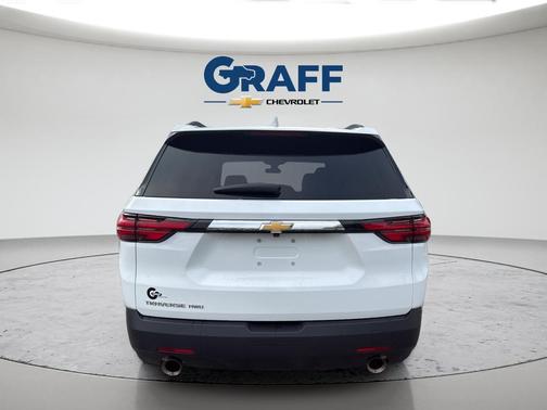 Summit White 2023 Chevrolet Traverse LT Leather
