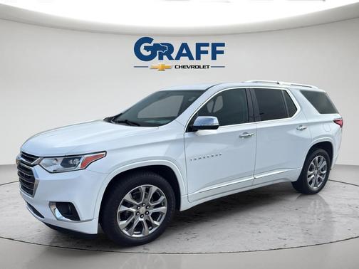 Summit White 2018 Chevrolet Traverse Premier