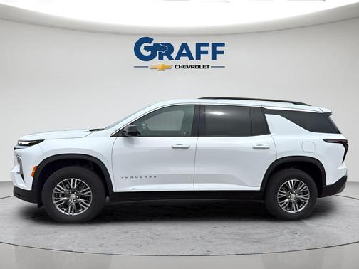 Summit White 2025 Chevrolet Traverse LT
