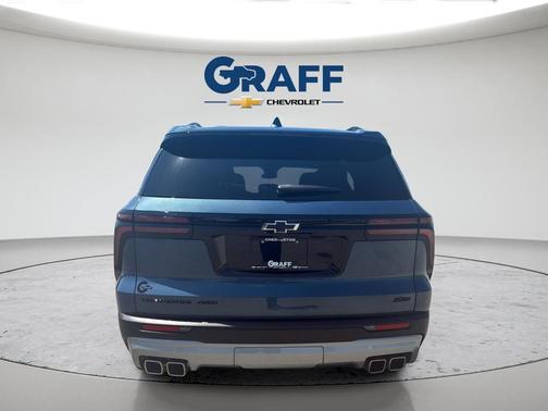 Lakeshore Blue Metallic 2025 Chevrolet Traverse AWD Z71