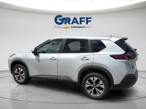 Brilliant Silver Metallic 2023 Nissan Rogue SV