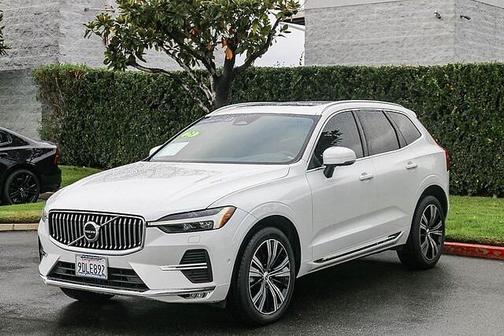 2023 Volvo XC60 Plus