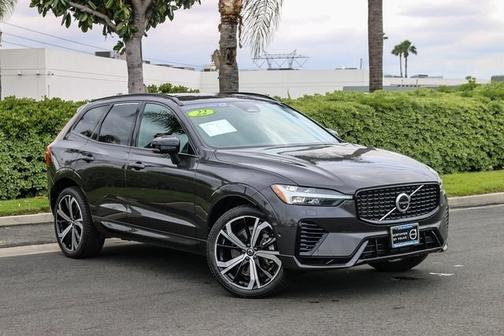 2022 Volvo XC60 Recharge Plug-In Hybrid T8 R-Design