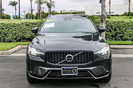 2022 Volvo XC60 Recharge Plug-In Hybrid T8 R-Design
