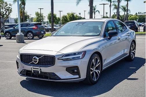 2025 Volvo S60 Core