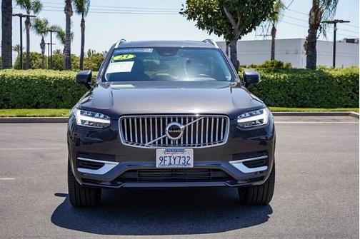 2023 Volvo XC90 Recharge Plug-In Hybrid T8 Plus 6 Passenger