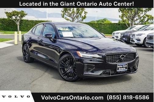 2022 Volvo S60 Recharge Plug-In Hybrid T8 Black Edition R-Design Extended Range