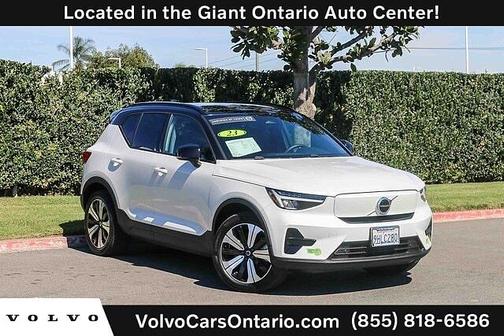 2023 Volvo XC40 Core