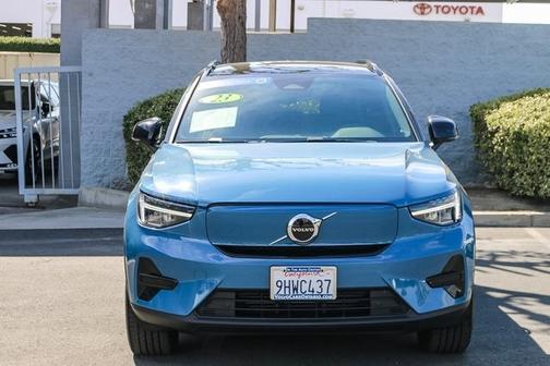 2023 Volvo XC40 Recharge Pure Electric Twin Core