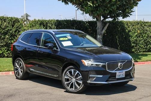 2022 Volvo XC60 Recharge Plug-In Hybrid T8 Inscription Expression
