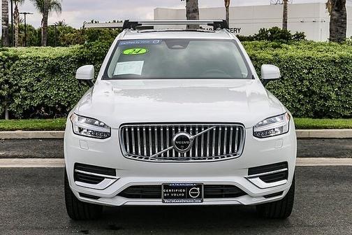 2024 Volvo XC90 Plus