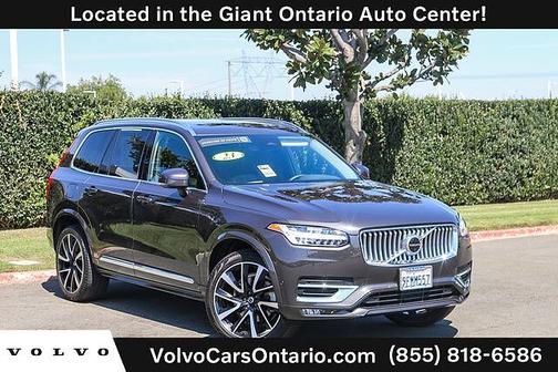 Platinum Grey 2023 Volvo XC90 Plus
