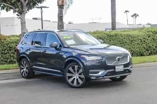 2022 Volvo XC90 T6 Inscription