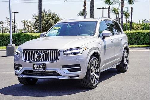 2023 Volvo XC90 Plus