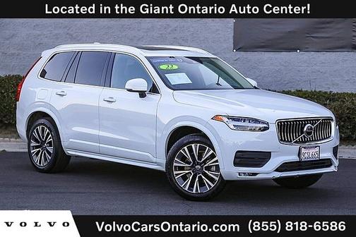 2022 Volvo XC90 T5 Momentum
