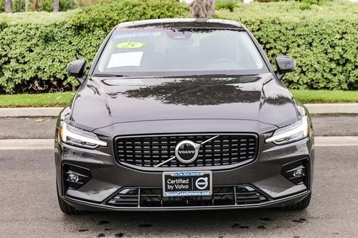 2025 Volvo S60