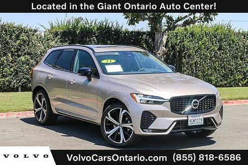 Bright Dusk 2023 Volvo XC60 B5 Ultimate Dark Theme