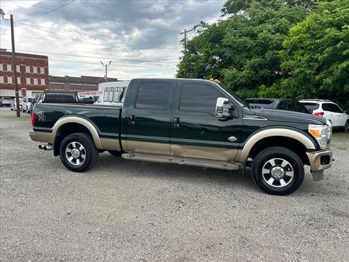 Green Gem Metallic/Pale Adobe Metallic 2013 Ford F-250 King Ranch