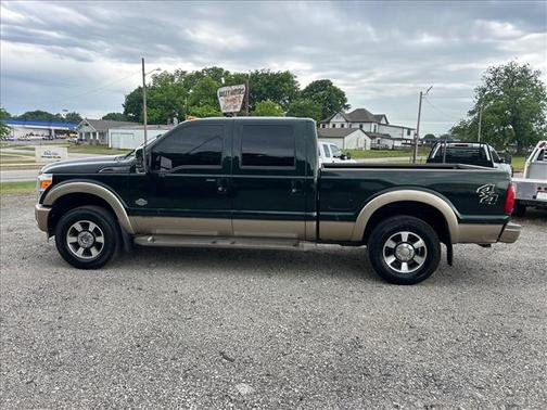 Green Gem Metallic/Pale Adobe Metallic 2013 Ford F-250 King Ranch